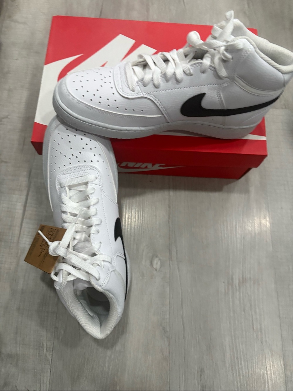 Nike White and Black High-Top Basketball Sneakers NIB AT-3:59